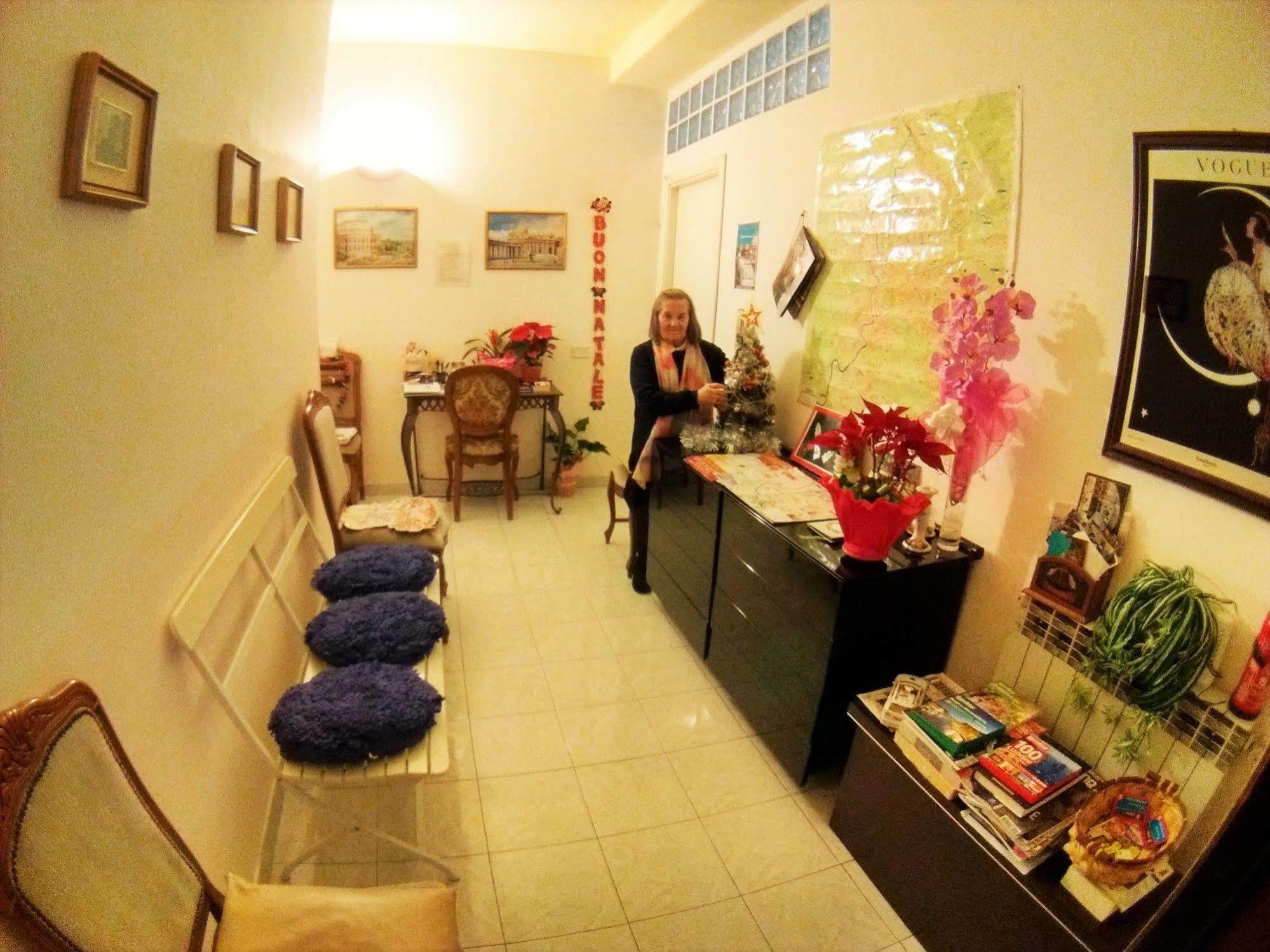 Walkincenter Bed & Breakfast Roma Exterior foto